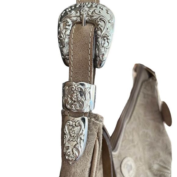 SERGIOS  Collection leather small hobo style shoulder bag w/silver tone buckle - Picture 7 of 11